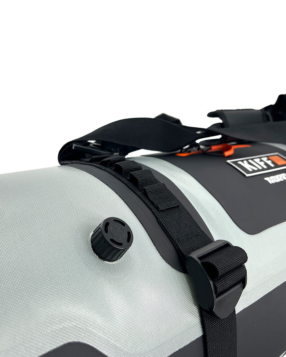 duffel with valve