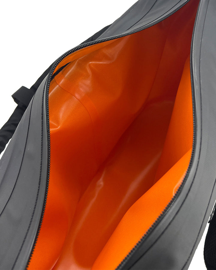 Insulated soft cooler